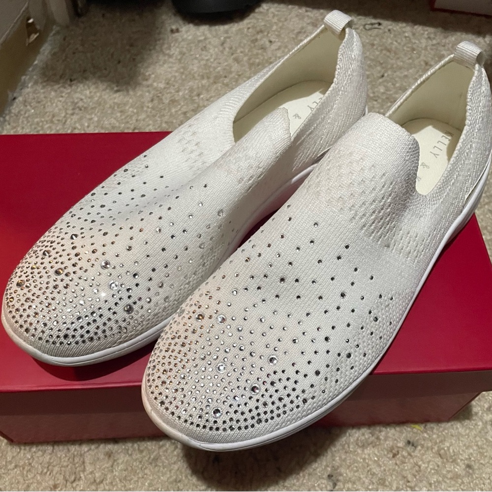 Kelly & Katie Women's Valdina Slip-On Rhinestones Sneaker Shoes White Size 7.5